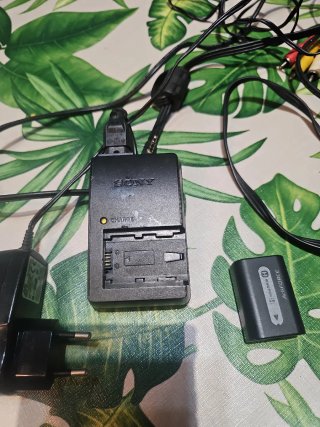 cámara sony 320 y cámara jvc