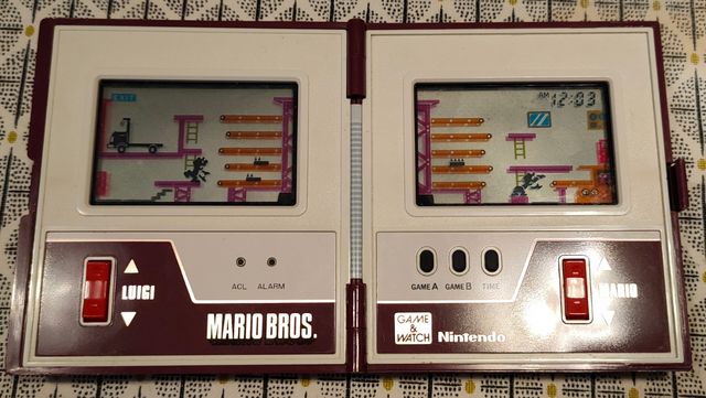NINTENDO GAME& WATCH. MARIO BROS.