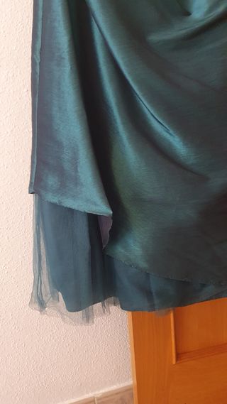 Vestido de fiesta verde esmeralda