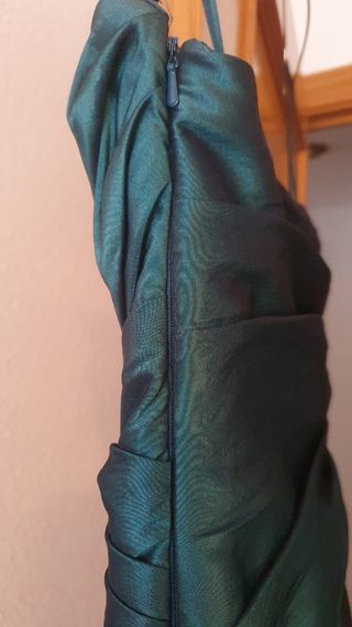 Vestido de fiesta verde esmeralda