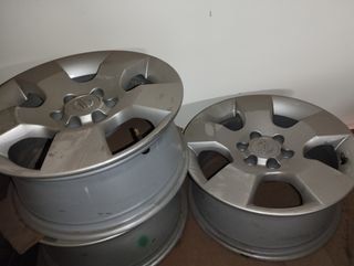 Pareja llantas Pathfinder 16" nuevas