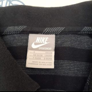 Polo rayas vintage Nike talla S o 36-38.