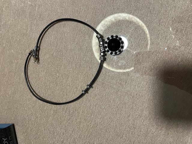 Conjunto Viceroy colgante, anillo y pendientes.