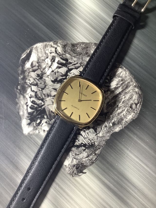 TISSOT " LE LOCLE " "Swiss Made" AÑOS 80 / 90 -