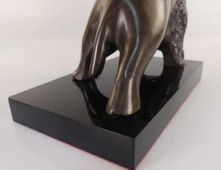 Figura BUFALO BRONCE Firmada y Numerada