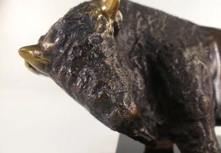 Figura BUFALO BRONCE Firmada y Numerada