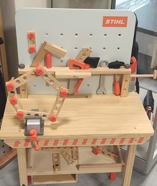 Bancada STIHL criança brincar