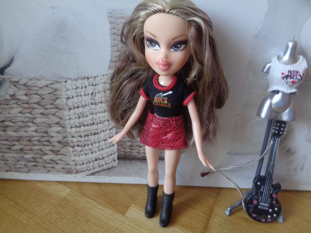 Bratz Cloe Rock Angelz MGA 2001