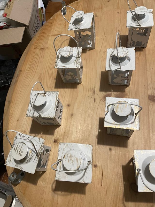 9 portacandele Natale bianchi in metallo