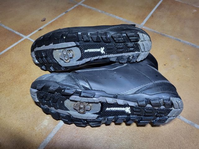 Zapatillas botas MTB SHIMANO MW701