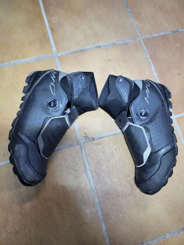Zapatillas botas MTB SHIMANO MW701
