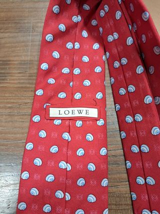 Corbata Loewe