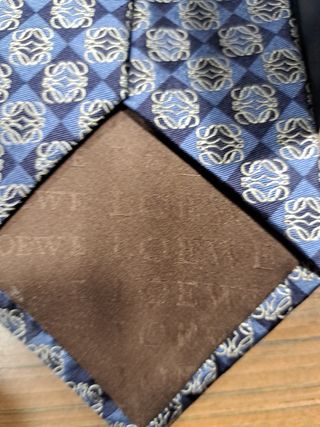 Corbata Loewe