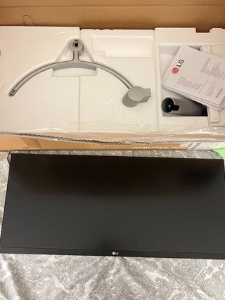 Monitor 29” UltraWide premium de LG