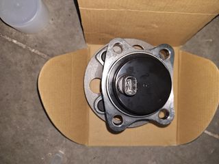 RODILLO TRASERO TOYOTA YARIS III