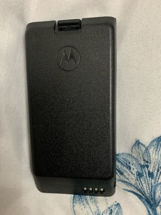 Telefono Motorola Airtel con base y cargador