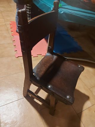 Mesa de madera maziza de niño