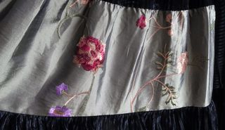 FALDA ROMANTICA VOLANTES MUY ORIGINAL