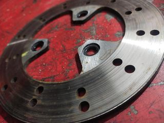 Disco de freno delantero Peugeot kisbee