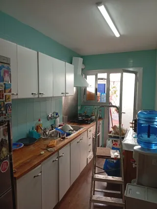 Manitas,Paleta y pintor.