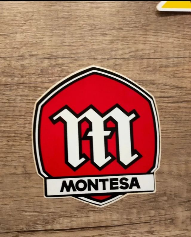 Adhesivos grandes decorativos montesa originales