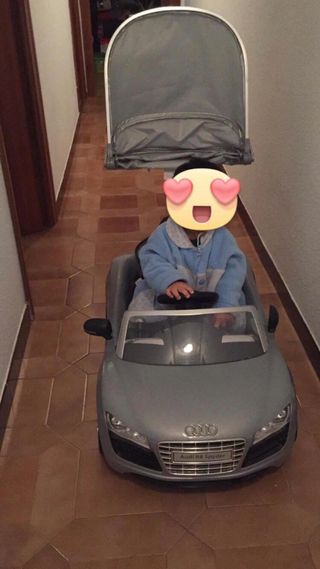 Coche niños correpasillos audi