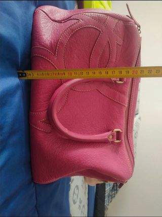 Bolso color frambuesa Purificación Garcia