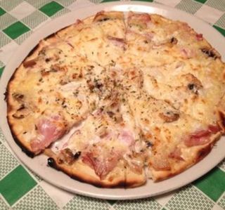 Le servimos pizzas en tu boda