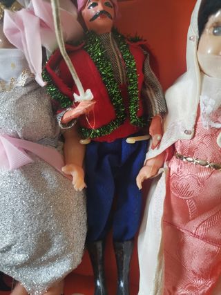 Bambola d'epoca italiana