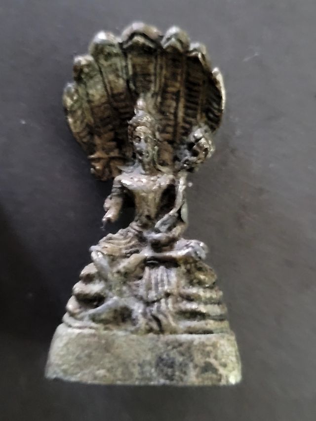 Figuritas hindúes de bronce (lote)