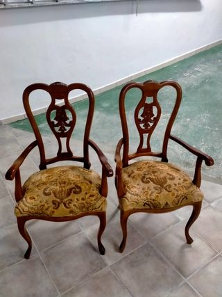 Se venden sillas estilo provenzal