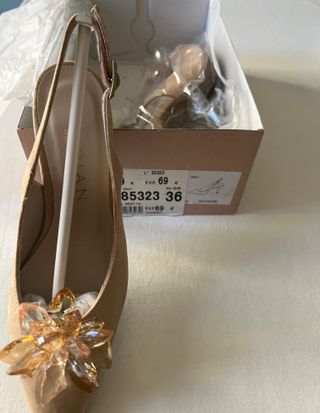 Zapatos  fiesta nuevos de tacón