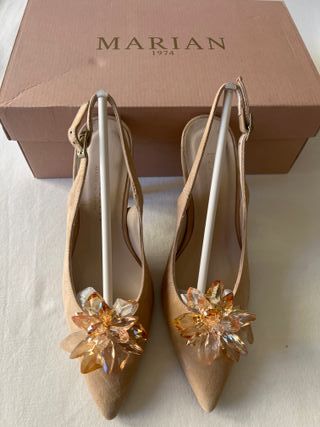 Zapatos  fiesta nuevos de tacón