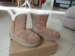 Botas UGG W Florence talla 37