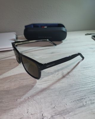 GAFAS DE SOL HOMBRE TOMY HILFILGER