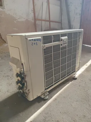 CONDIZIONATORI/POMPE DI CALORE HITACHI