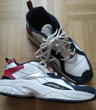 Reebok 36.5