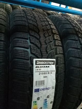 215/65R16 98H Bridgestone invierno Nuevo
