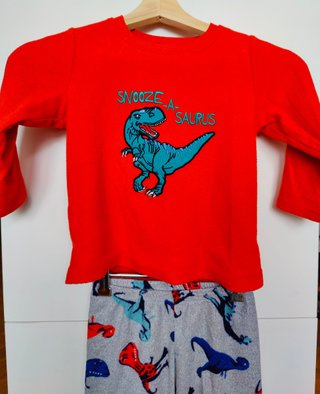 Pijama niños dinosaurios