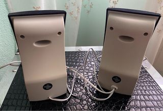 Altavoces ordenador