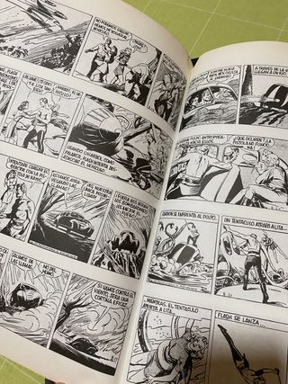 FLASH GORDON EN PLANETA MONGO