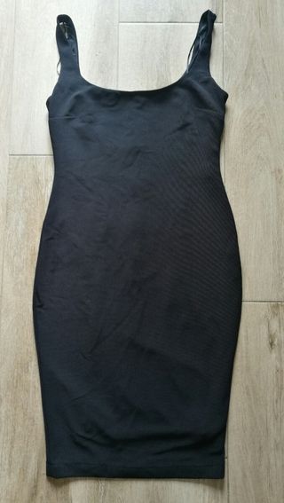 Vestido espectacular negro