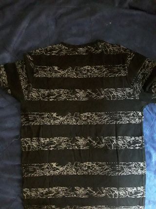 4 Camisetas manga corta a buen precio
