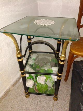 Mesa Antigua Cristal
