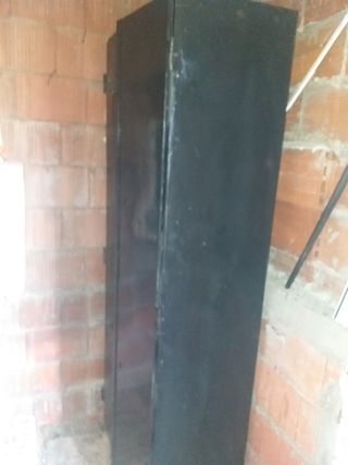 Armario metálico o taquilla