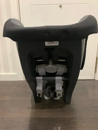 Silla infantil Britax Romer MaxWay contramarcha