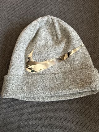 gorro niño nike  