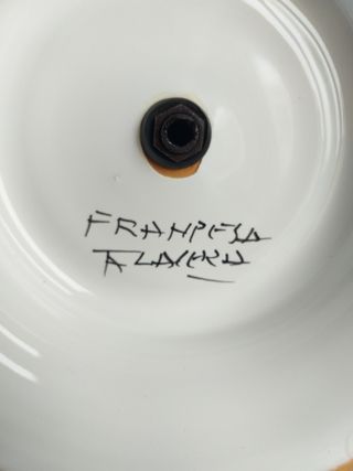 FRUTERO. . TRES PISOS.