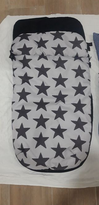 Sacos inviernos sillita  de muy poco uso y lavable