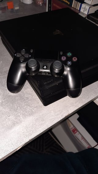 PS4 Pro 1Tb Negra